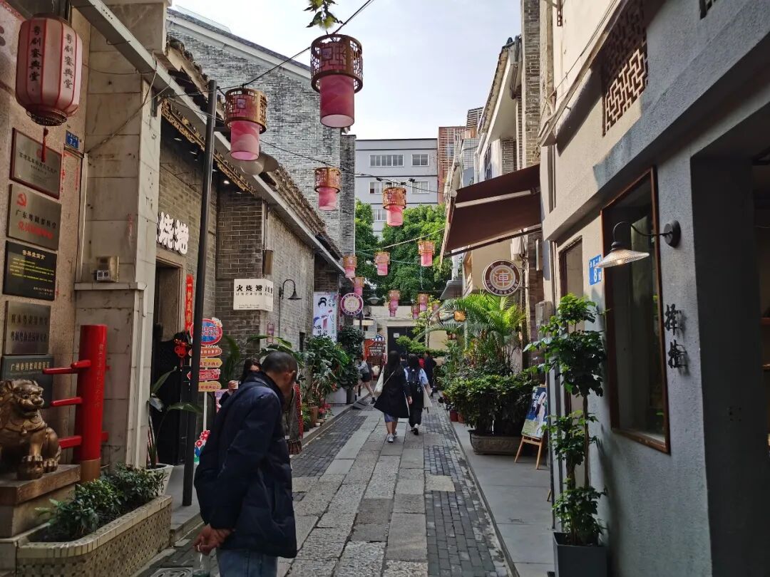 25歲,出家一年后,我重新回到廣州出租屋創(chuàng)業(yè)