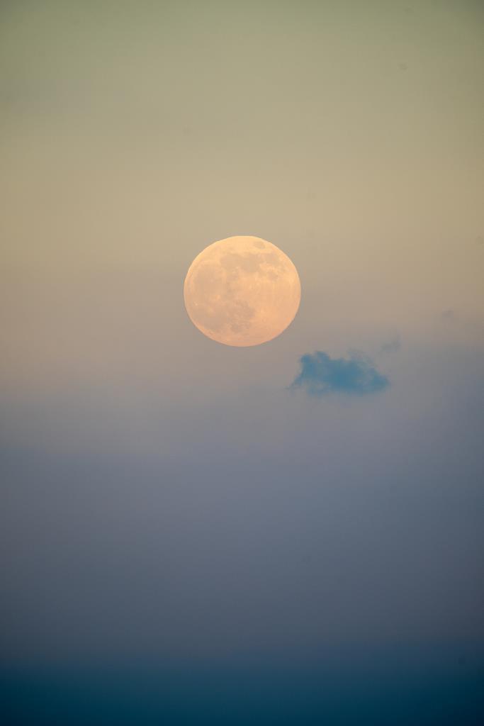 驚艷大圖來了!一起“云賞”年度最大超級月亮