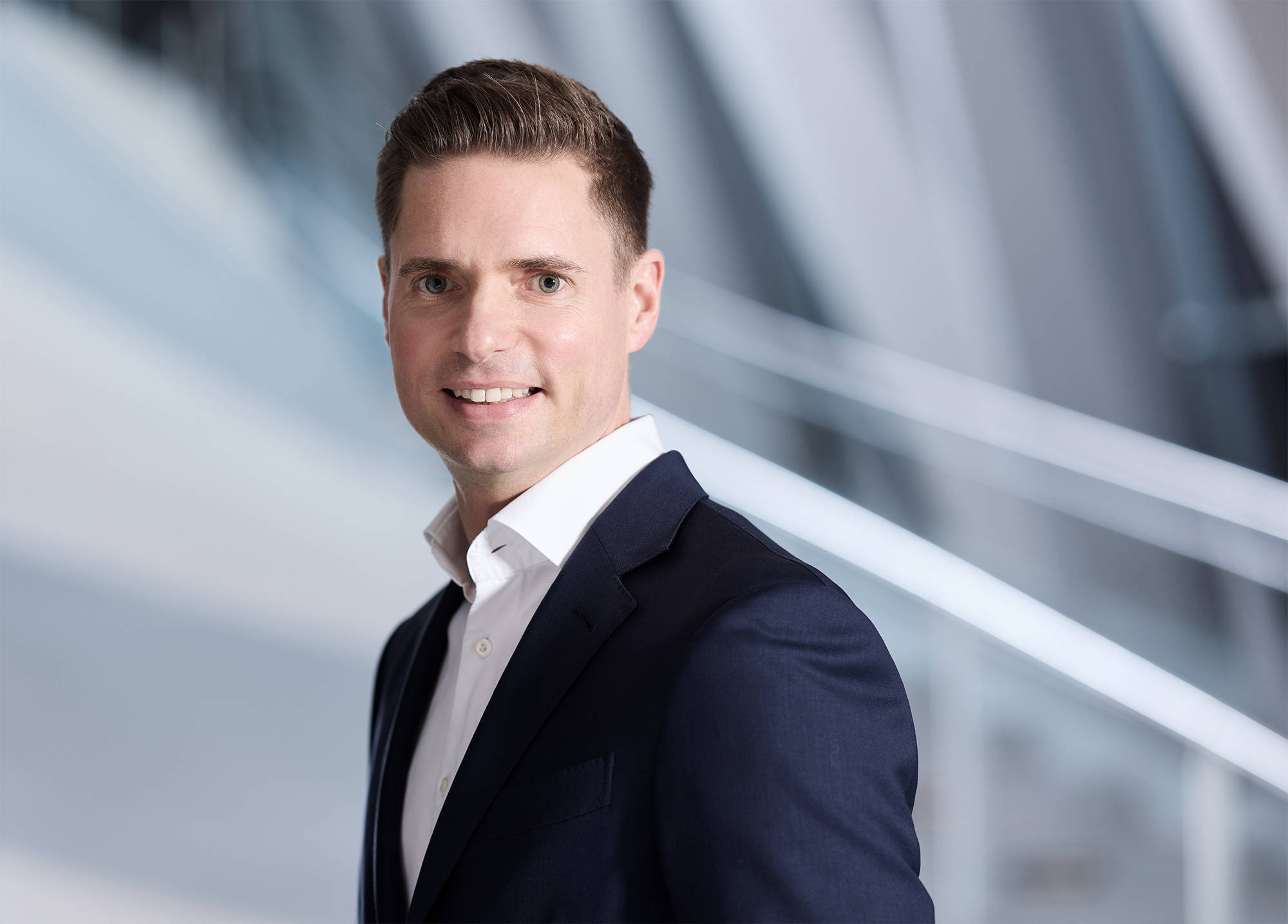 全新純電CLA上市 奔馳佟歐福:以“奔馳標準”推進可持續發展不懼競爭