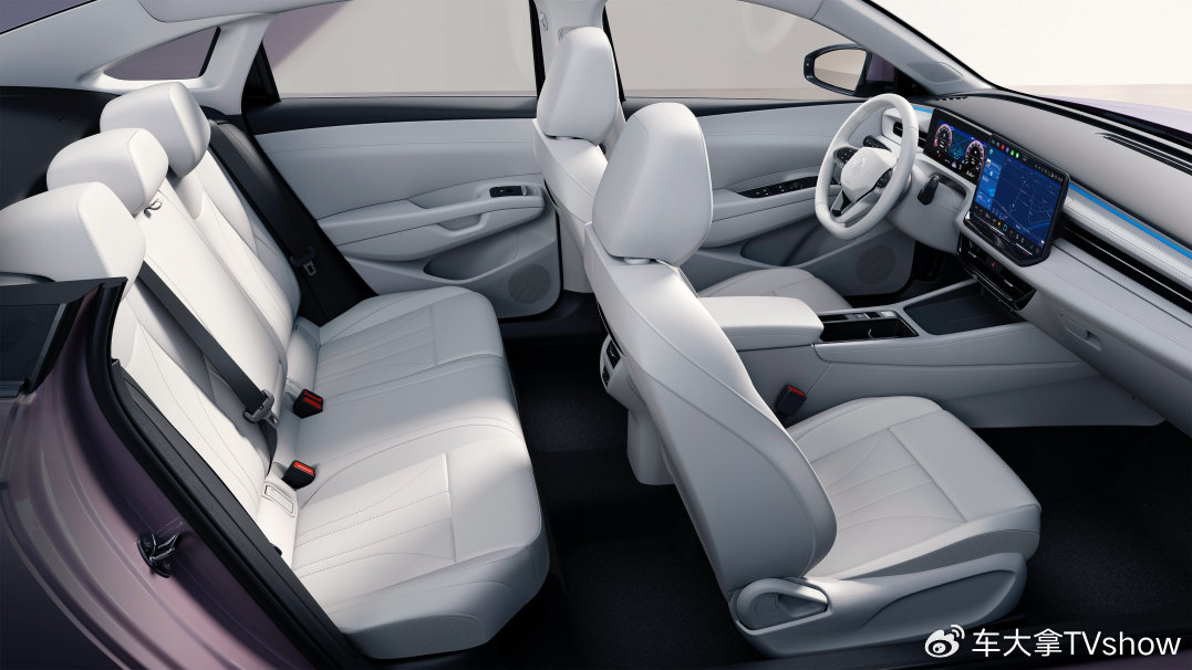 650萬(wàn)國(guó)民家轎煥新出發(fā) 朗逸Pro 8.88萬(wàn)起重塑A+級(jí)標(biāo)桿