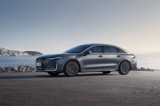 全球首發(fā)豆包深度思考大模型及場景,榮威M7 DMH“最具活人感”車機引爆廣州車展!