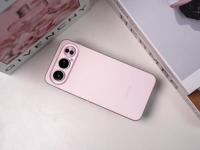 8000mAh續航王炸!榮耀500 Pro創新造型閉眼入不虧