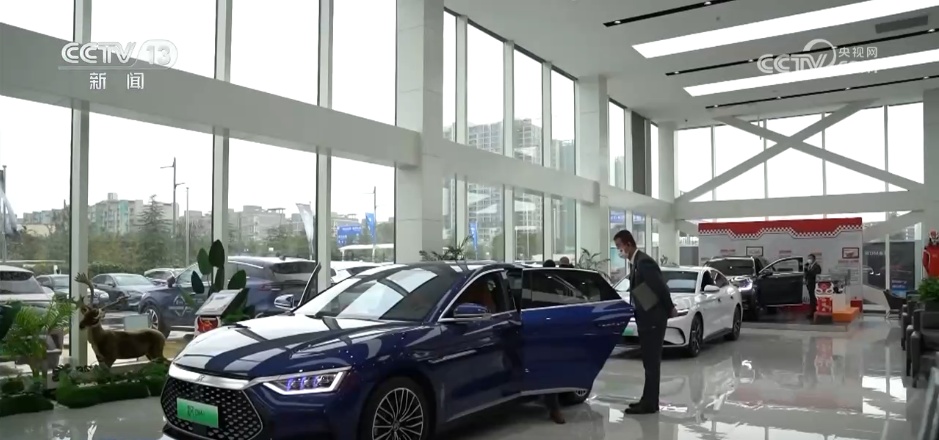 布置5方面重點任務 六部門打出促消費“組合拳”